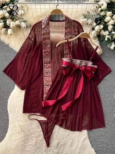 Chinese Traditional Perspective Nightdress